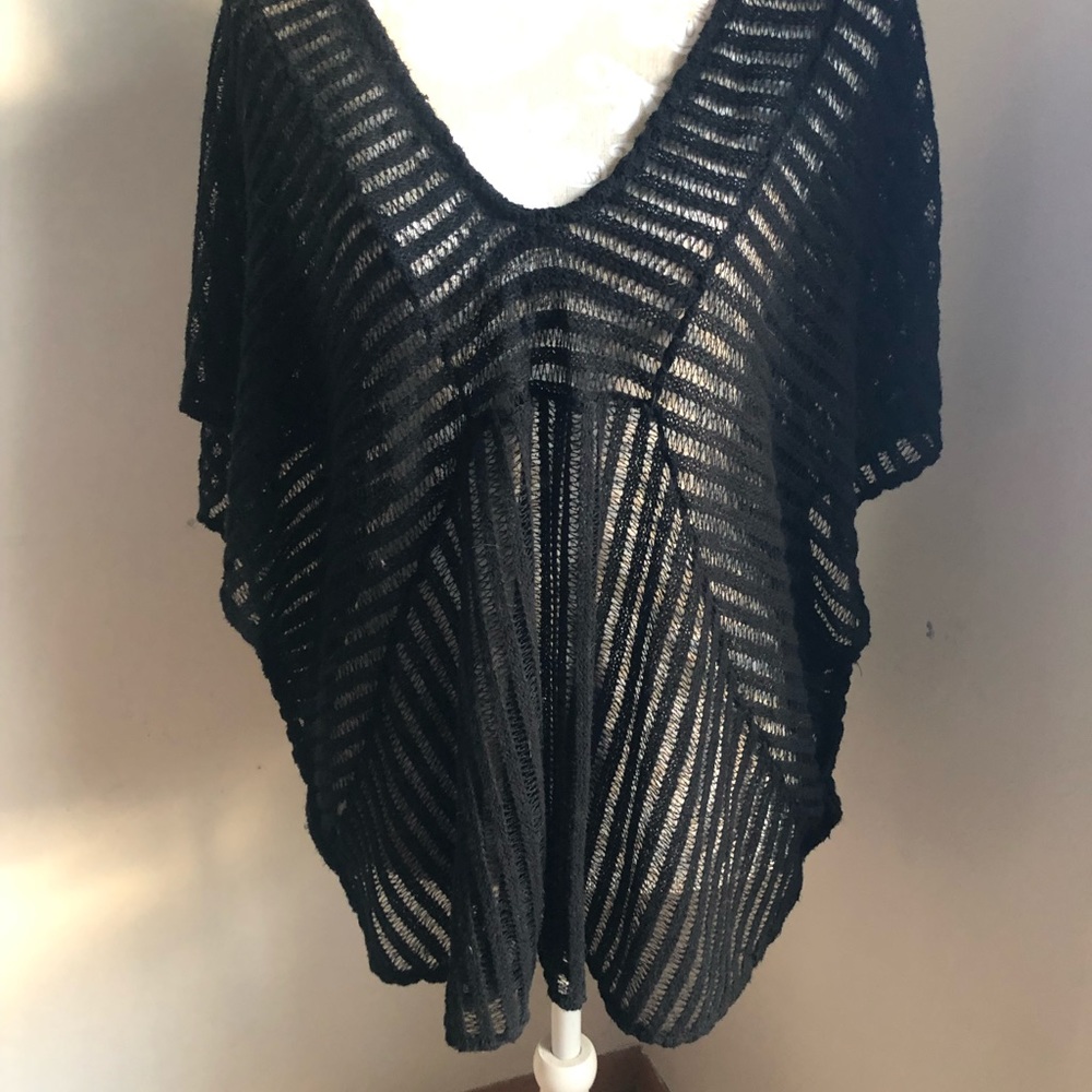 Xhiliration size M top